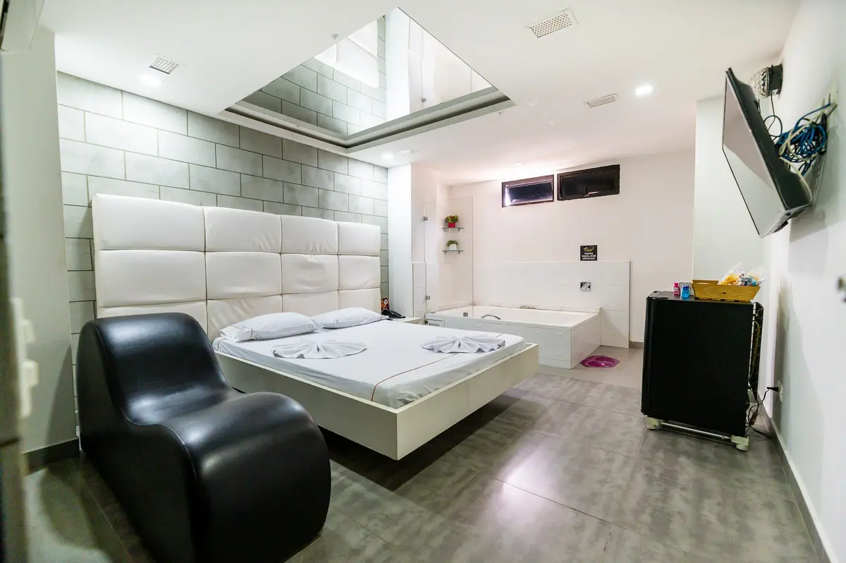 Deluxe Suites — foto 3 de 3