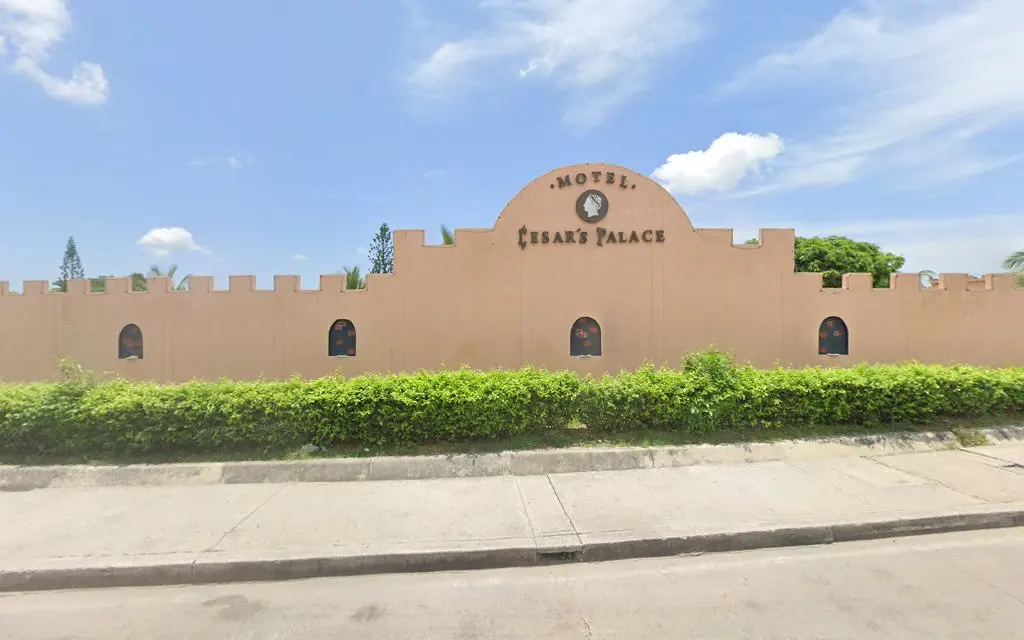 Cesar's Palace Motel