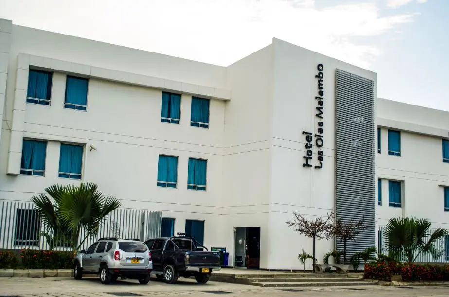 Hotel Las Olas Malambo By Distracom
