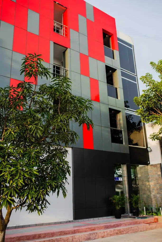 PORTAL PLAZA HOTEL