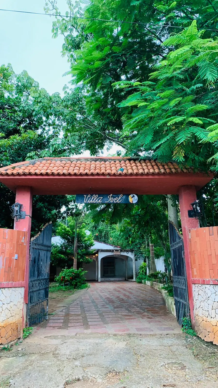 VILLA IVEL