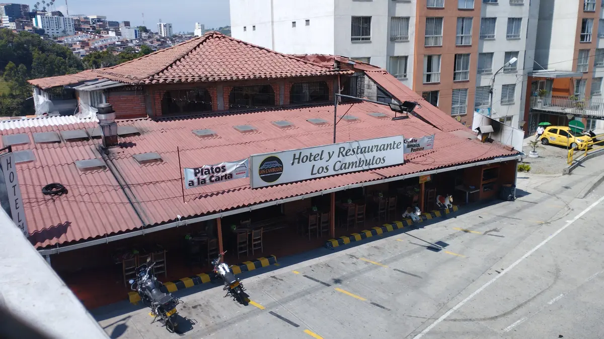 Hotel y Restaurante Los Cambulos