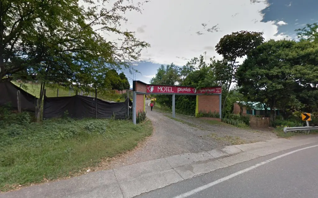 Motel Travesuras