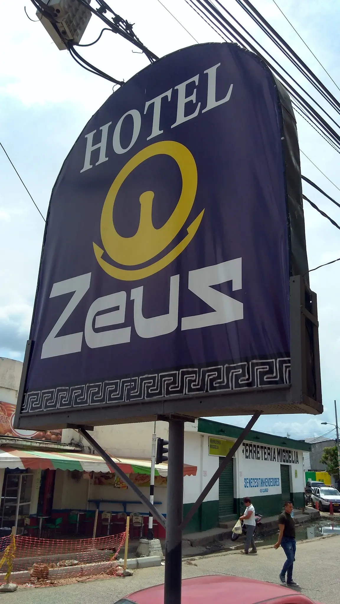 Hotel Zeus