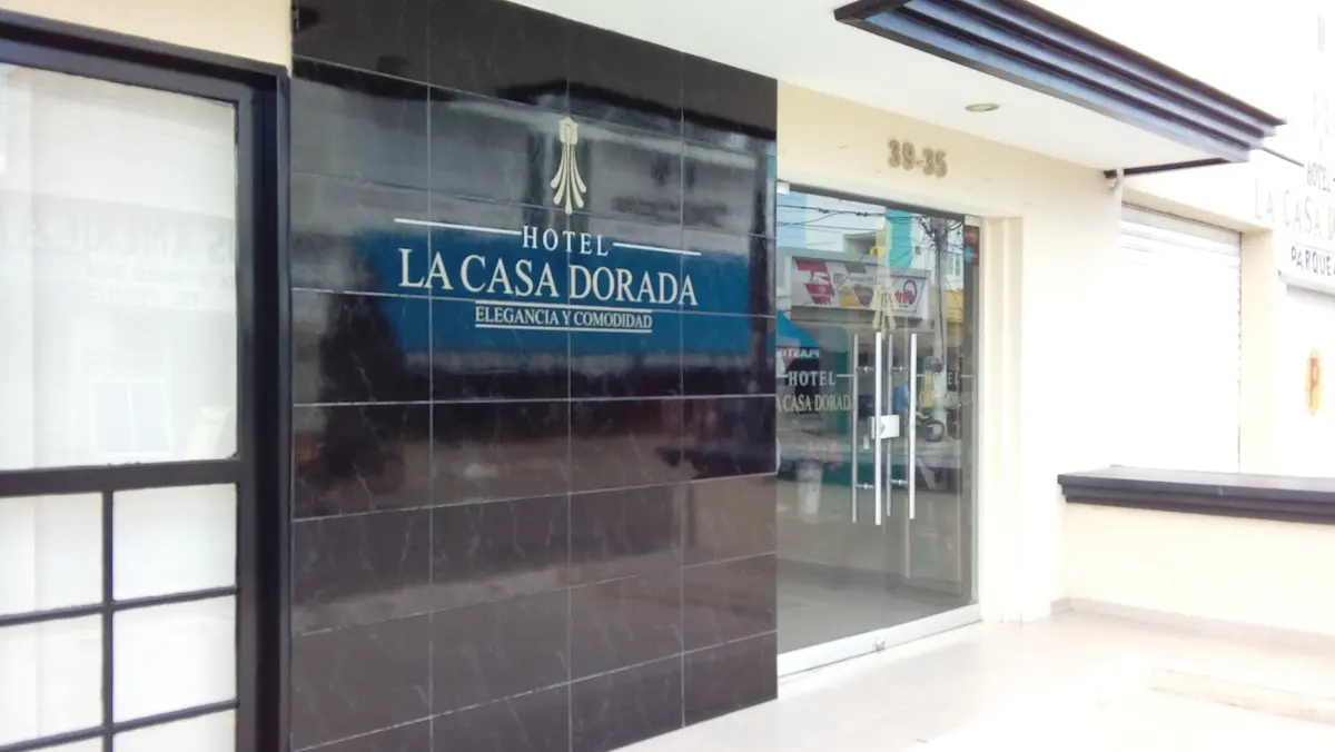 HOTEL LA CASA DORADA