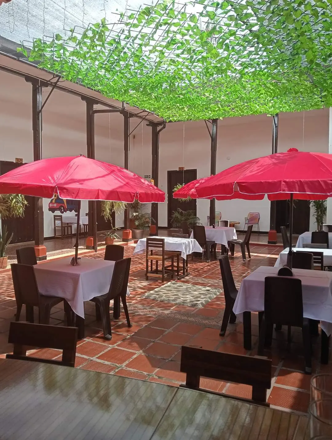 HOTEL Y RESTAURANTE CASA CORLEONE