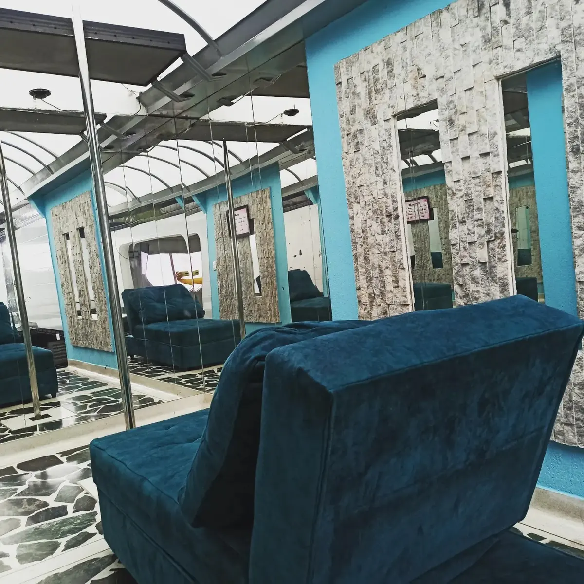 Flamingos Motel