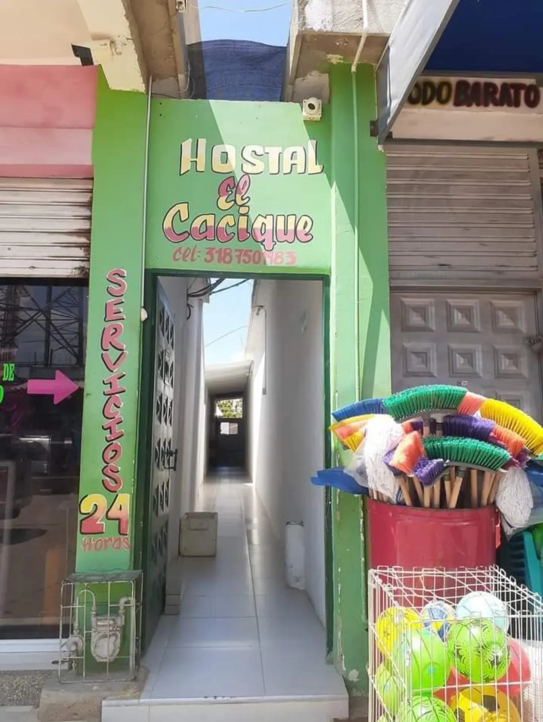 HOSTAL EL CACIQUE Uribia La Guajira calle 13 #7f:80