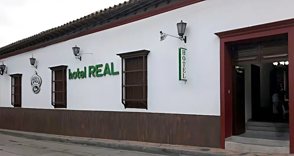 Hotel Real