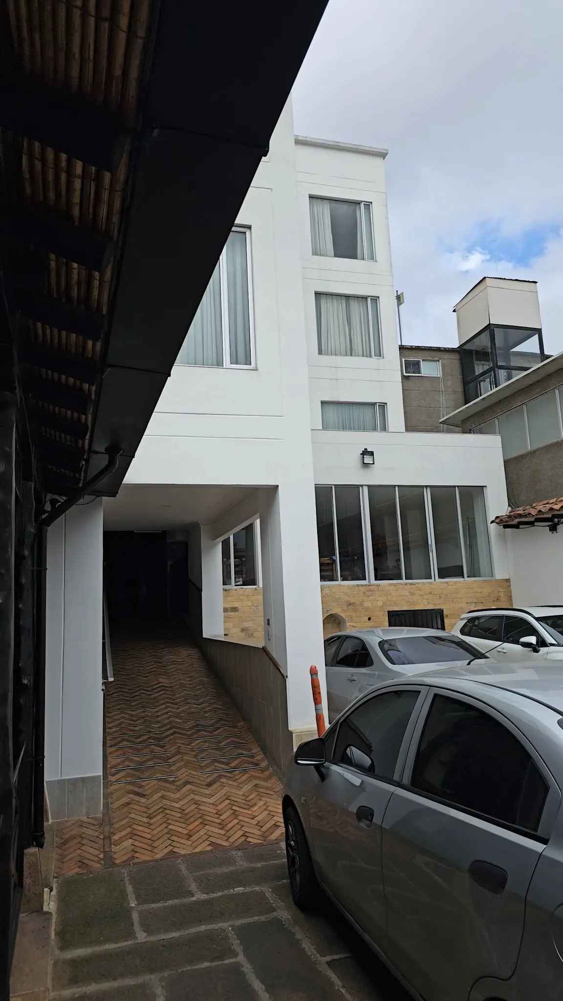Hotel Hontibon — foto 2 de 3