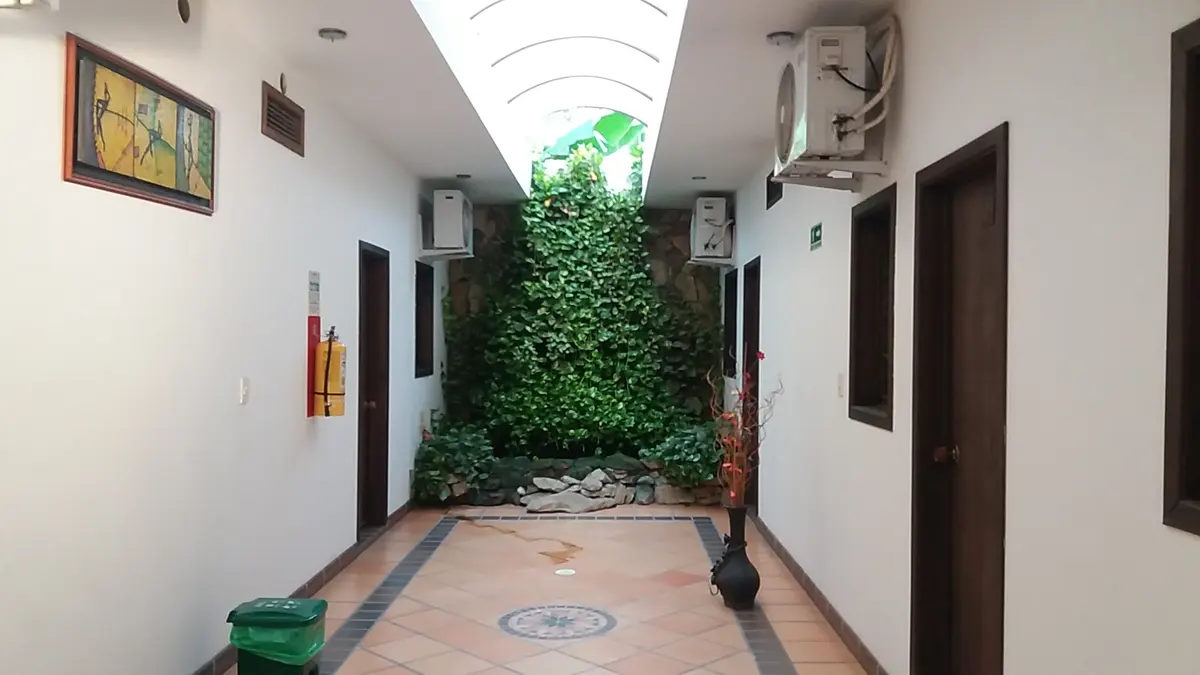 Hotel yuliana's — foto 3 de 3