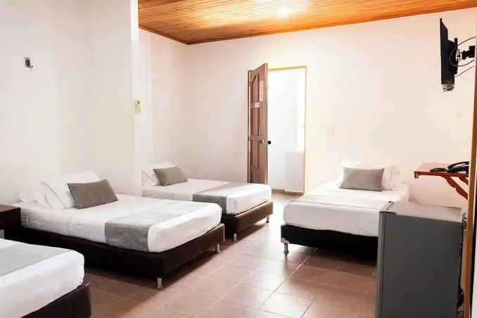 Hotel Corozal Plaza — foto 2 de 3