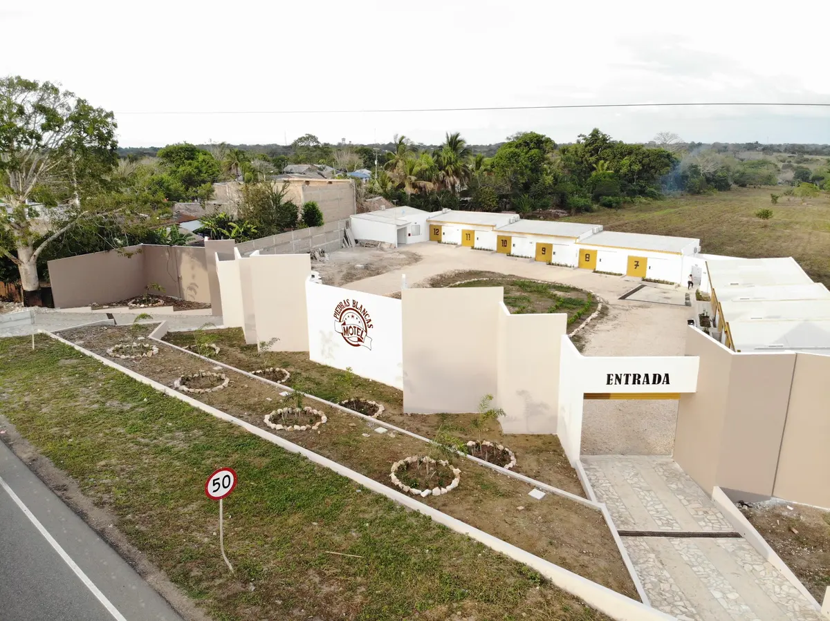 Motel Piedras Blancas