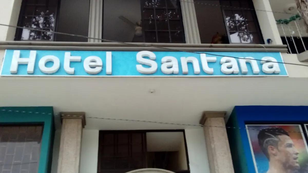 Hotel Santana
