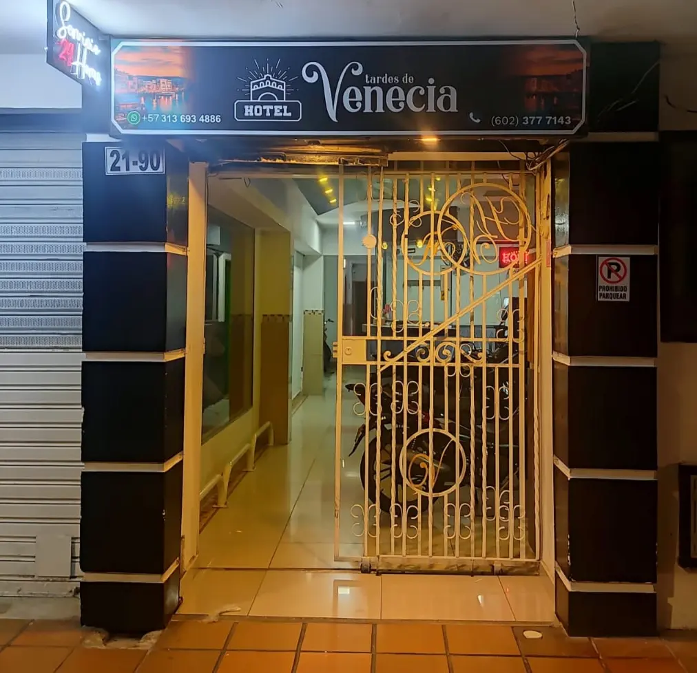 Hotel Tardes de Venecia